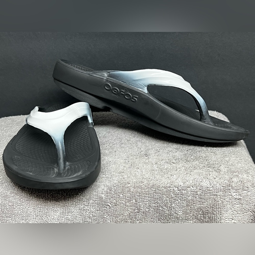 OOFOS OOlala Luxe Womens Size 11 Sandals Recovery Sport Flip Flops Comfort - Picture 2 of 8